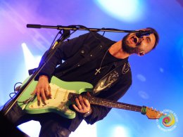Sala widowiskowa, koncert - występ na scenie Żółta Febra