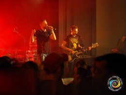 Sala widowiskowa, koncert - występ na scenie Gutek