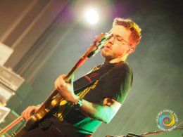 Sala widowiskowa, koncert - występ na scenie Gutek