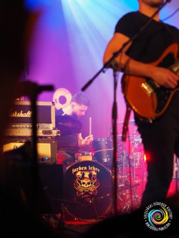 Sala widowiskowa, koncert - występ na scenie Gutek