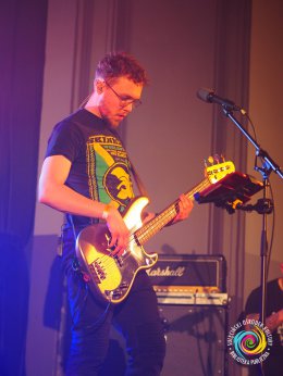 Sala widowiskowa, koncert - występ na scenie Gutek