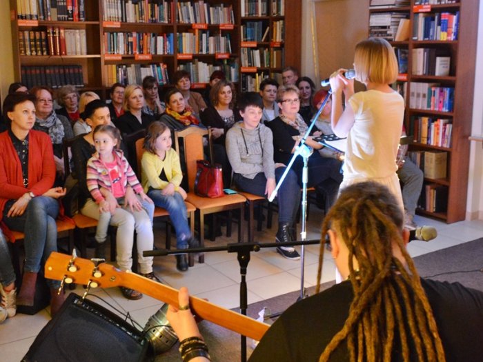 Trupięgi na Wieczorze poezji w Bibliotece...